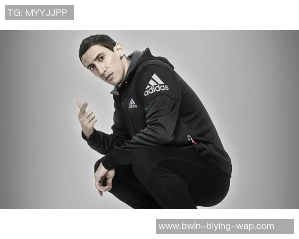 杜球星足球风采：从青年才俊到世界舞台的璀璨之星