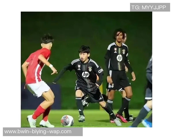 百米跑进12秒的足球天才 谁能与他匹敌速度与技术并存 百米跑进12秒的足球天才 谁能与他匹敌速度与技术并存